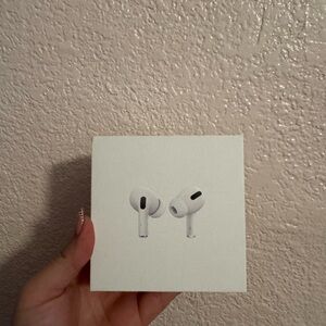 Apple AirPods Pro with White Finish